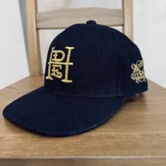 Item thumbnail for item dd069571-1e2c-4cec-bc25-24001551142b