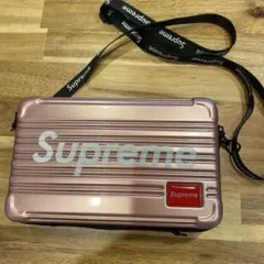 Supreme バッグ　ケース　ピンクのサムネイル