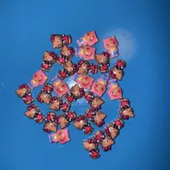 日焼けキティちゃん ネイルパーツ サンリオ