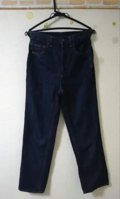 GU ハイライズストレートジーンズ ダークブルー　Sサイズ