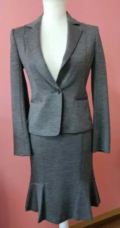 クードシャンス　グレー スカートスーツ シングルボタン