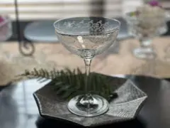 【❤︎SALE❤︎2脚で6500円❣️】ワイングラス エッジング　ボヘミアクリスタル