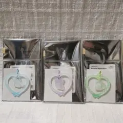 サンリオ キャラクターズ ランダムアクリルキーホルダー 3個