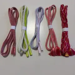 色とりどり　模様も各種　パターン帯締め