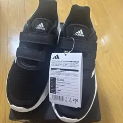 新品　adidas GZ4334 ブラック/ホワイト スニーカー　23.0センチ