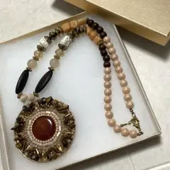 ビーズ刺繍と天然石のネックレス♡ハンドメイド♡ボヘミアン