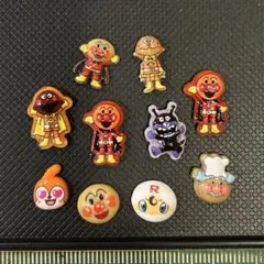 アンパンマンキャラクターピンバッジ5個セット！ アンパンマンキャラクターピンバッジ5個セット！ - メルカリ