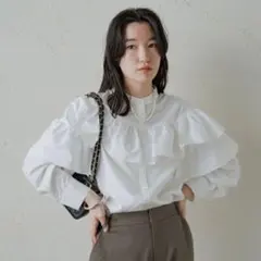 美品　ラウンジドレス　ショルダーフリル　ブラウスのサムネイル
