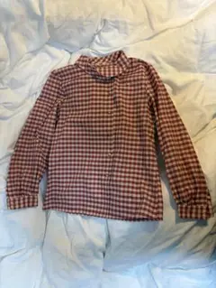 チェックシャツ