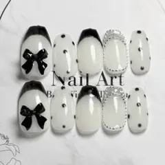 ネイル　韓国 量産型 フレンチガーリー スナ系 地雷系 ワンホン 推し