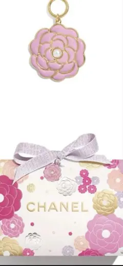 CHANELシャネル 2026 母の日ギフトラッピングボックス チャーム付き