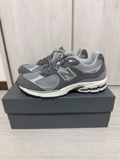 新品 ニューバランス NewBalance U2002RCB 27.5cmグレーのサムネイル