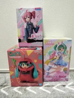 【新品未開封】シャアザクぐるみ　初音ミク　重音テト　フィギュア　３体　まとめ売り