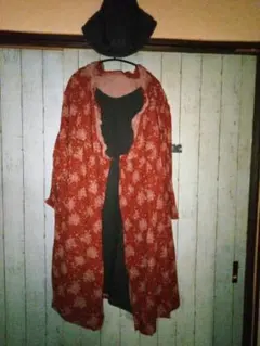 美品♪　花柄はおりカシュクールOP　くすみレッド系　プロフから全品見てね♪