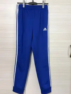 Item thumbnail for item b7f25b19-11e4-43c3-a7ec-80d5211fdbc1