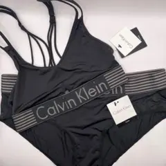 【新品】Calvin Klein ブラレット ショーツ セットアップのサムネイル