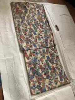 正絹 縮緬小紋  紅型 型染め風 美品