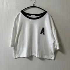 GU クロップドグラフィックT(5分袖)(ロゴ)