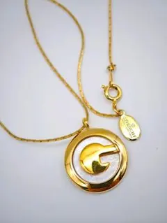 希少 GIVENCHY Gロゴ 白蝶貝ネックレス 美品のサムネイル