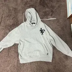LITTLE グレー パーカー