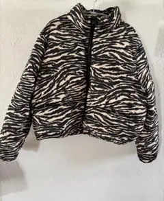 H&M ゼブラ柄 クロップドジャケット