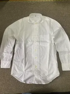 新品　ユニクロ　ホワイト ボタンダウンシャツ 胸ポケット付き