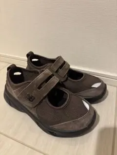 Item thumbnail for item 80a35d3b-5f12-4ad3-9d17-9328272ac23c