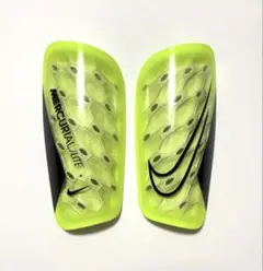 Nike Mercurial Lite シンガード 蛍光イエロー