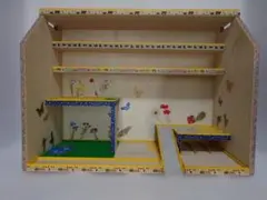 トミカ木製手作り駐車場（ビッグイエロ－）BY04 トミカ木製手作り駐車場（ビッグイエロ－）BY04 - メルカリ