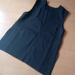 ブラック ベスト フロントポケット付き