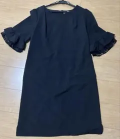 ブラック フリル付きドレス M