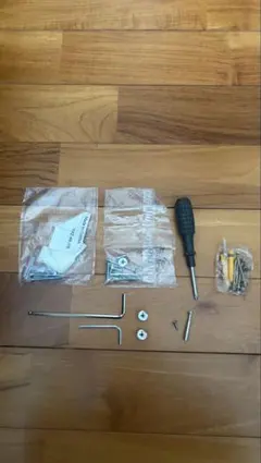 COMHOMA ドレッサー 余った 部品 ネジ ビス