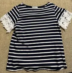 袖レース付きストライプ半袖Tシャツ　ワールド　AG aquagirlのサムネイル