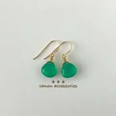 14kgfピアス / 宝石質グリーンオニキス マロンブリオレットカット