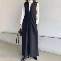 黒 オールインワン ジャンプ スーツノースリーブ オーバーオール パンツ　♣♦