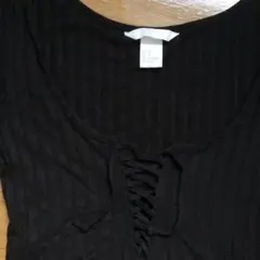 H＆M　Tシャツ カットソー トップス