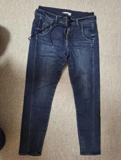 Item thumbnail for item 89eaedf1-905c-483a-8214-043b0f023010