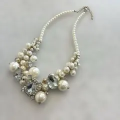 Item thumbnail for item ef62034c-40b8-483b-8c57-a61b3b1f7c78