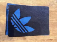 adidas 青 黒 マフラー