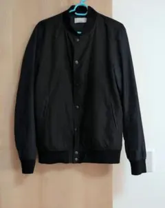 ブラック ナイロン ジャンパー