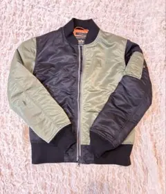ALPHA INDUSTRIES MA-1 ツートン ブラック カーキのサムネイル