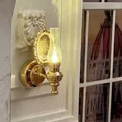 Item thumbnail for item 34cb7f9d-8efd-4e7b-bfcf-c2818ae1d071