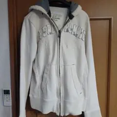 アバクロンビー&フィッチ