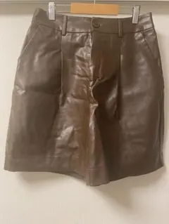 【SHEIN】ブラウンレザーショートパンツ