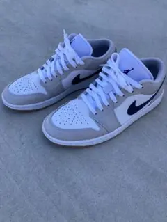 Nike Air Jordan 1 Low ホワイト/グレー/ネイビー