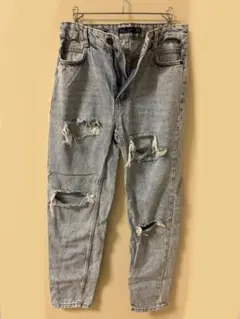 Bershka ダメージデニム