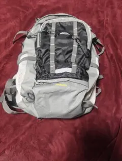 B*n様 グレー バックパック メッシュパネル付き