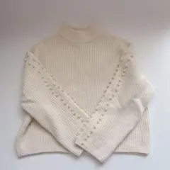 H&M 白ニット パール付き