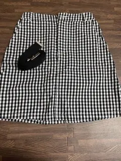 ベルト付きスカート