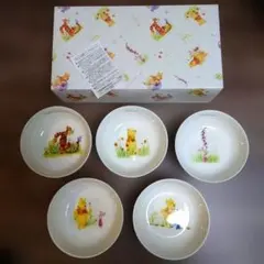 【新品・未使用】ディズニー プーさん 食器5枚セット ボウル 皿